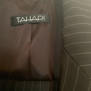 Brown Tahari pantsuit size 6